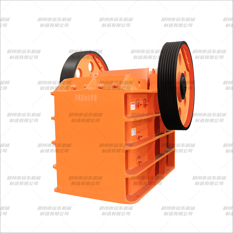 PE型顎式破碎機(jī)(圖5) PE型顎式破碎機(jī)(圖5)